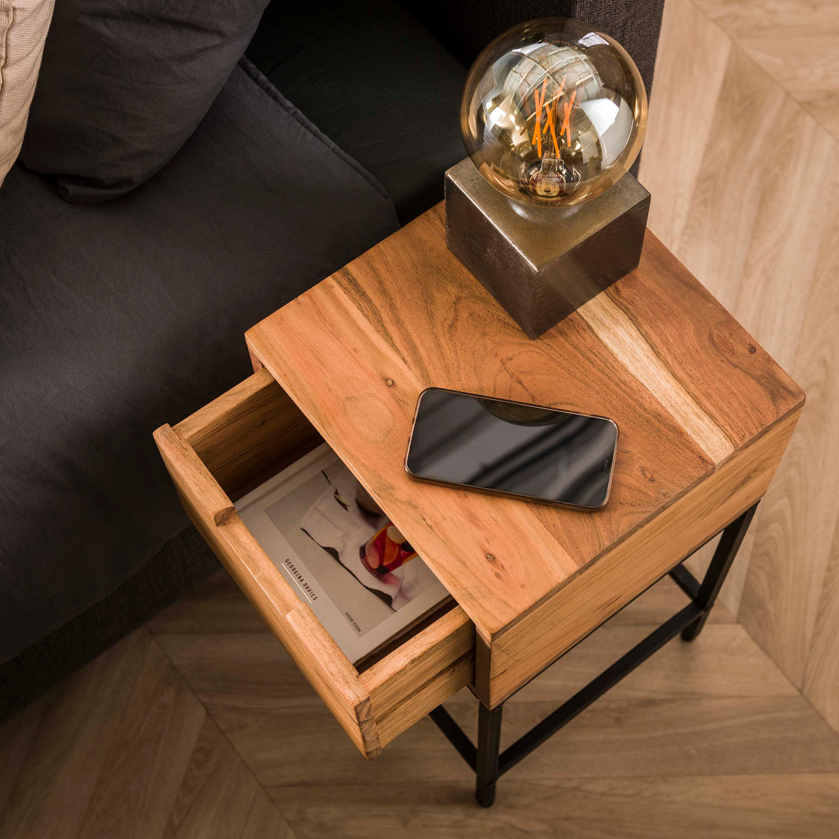Mesita de noche Slim XS con 1 cajón / Acacia maciza