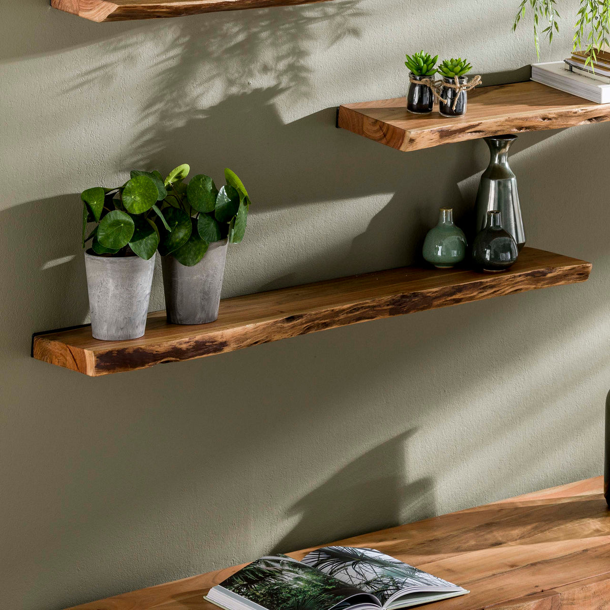 Slate wall shelf 120cm / Solid acacia