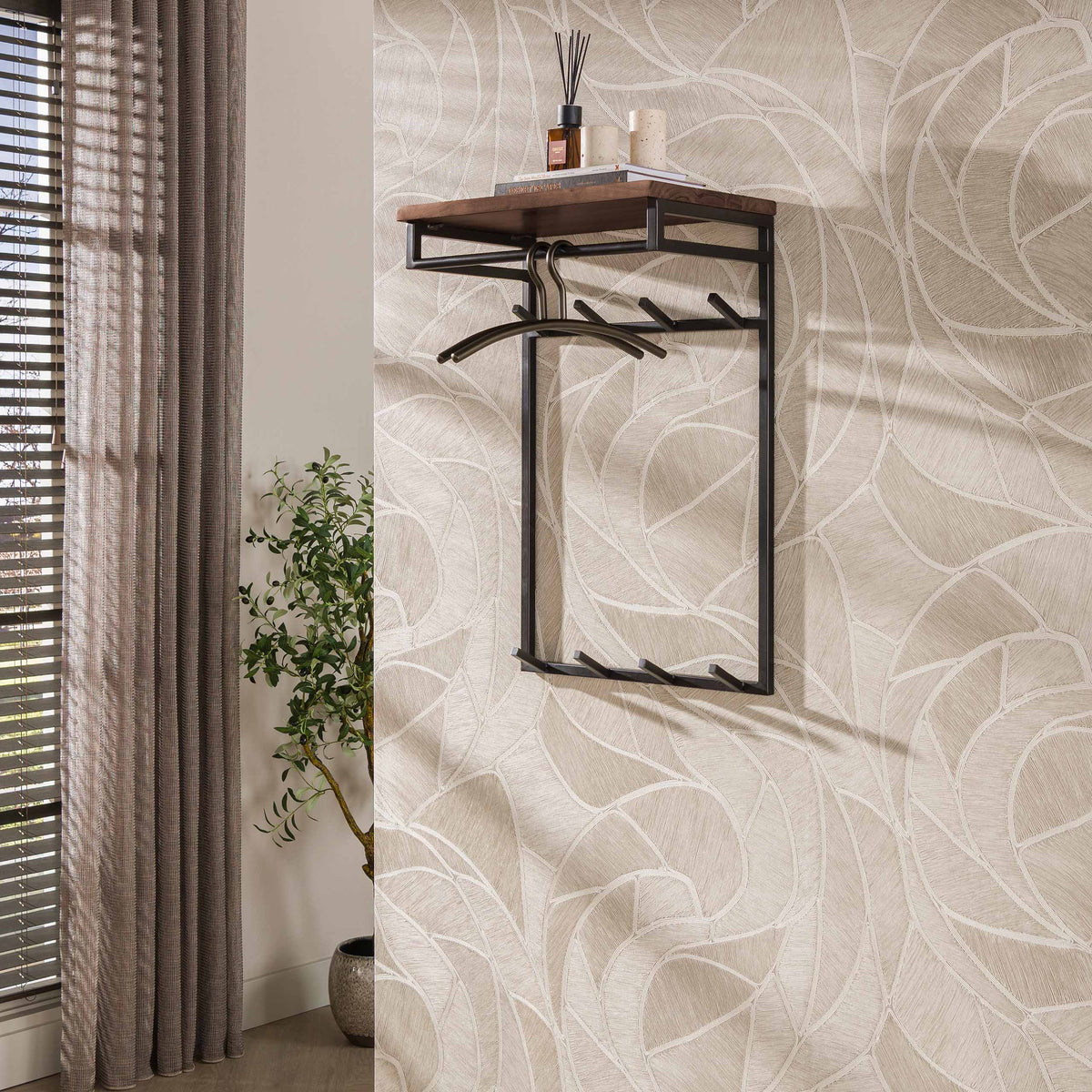 Hohe Garderobe Porta mit Kleiderstange und Hutablage – Mioni