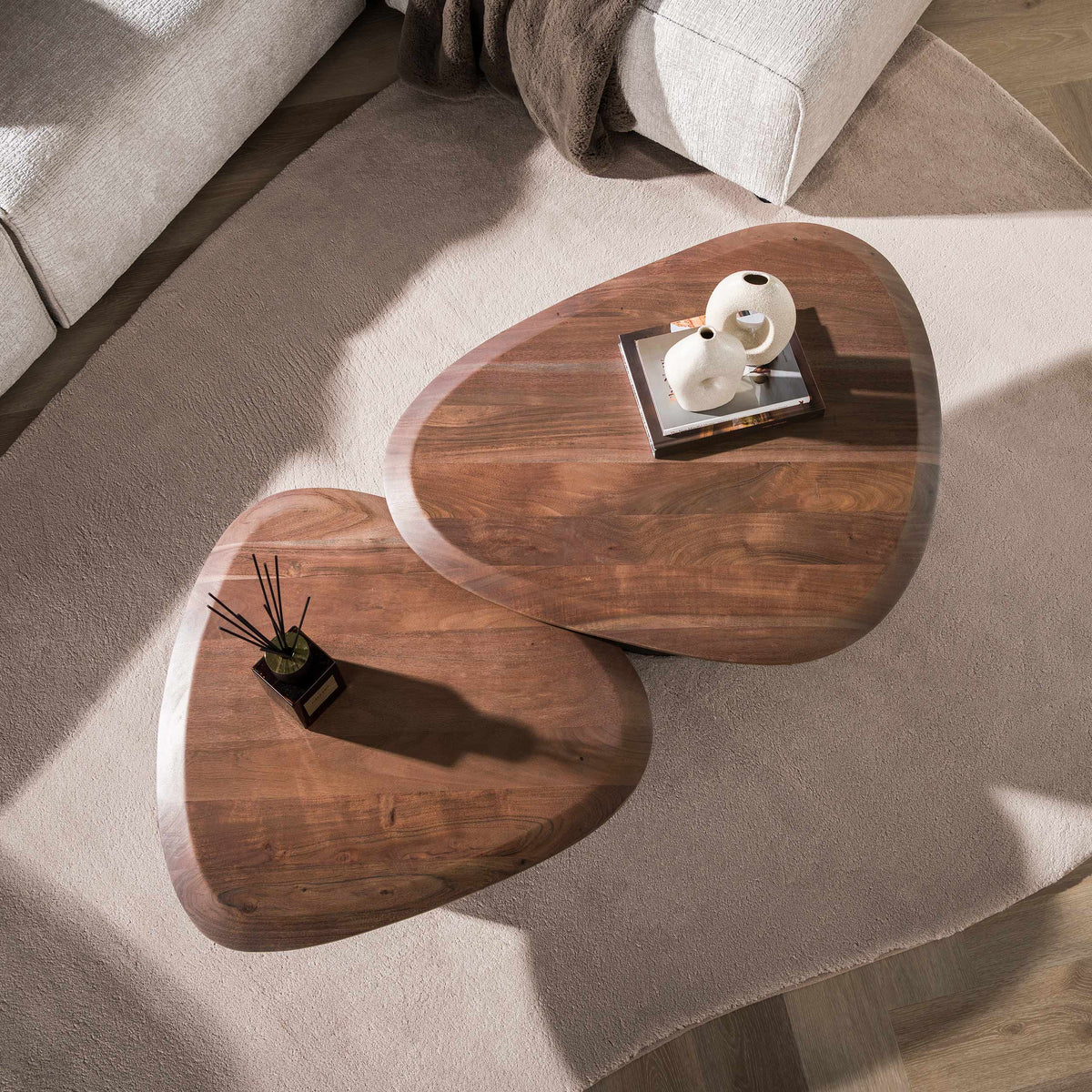 Mesa de centro Dome, conjunto de 2 / acacia maciza marrón