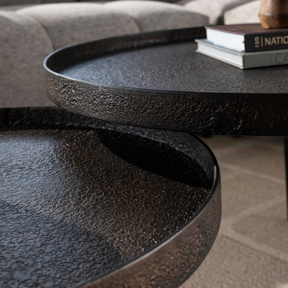 Bronze round coffee table, set of 2 / gray