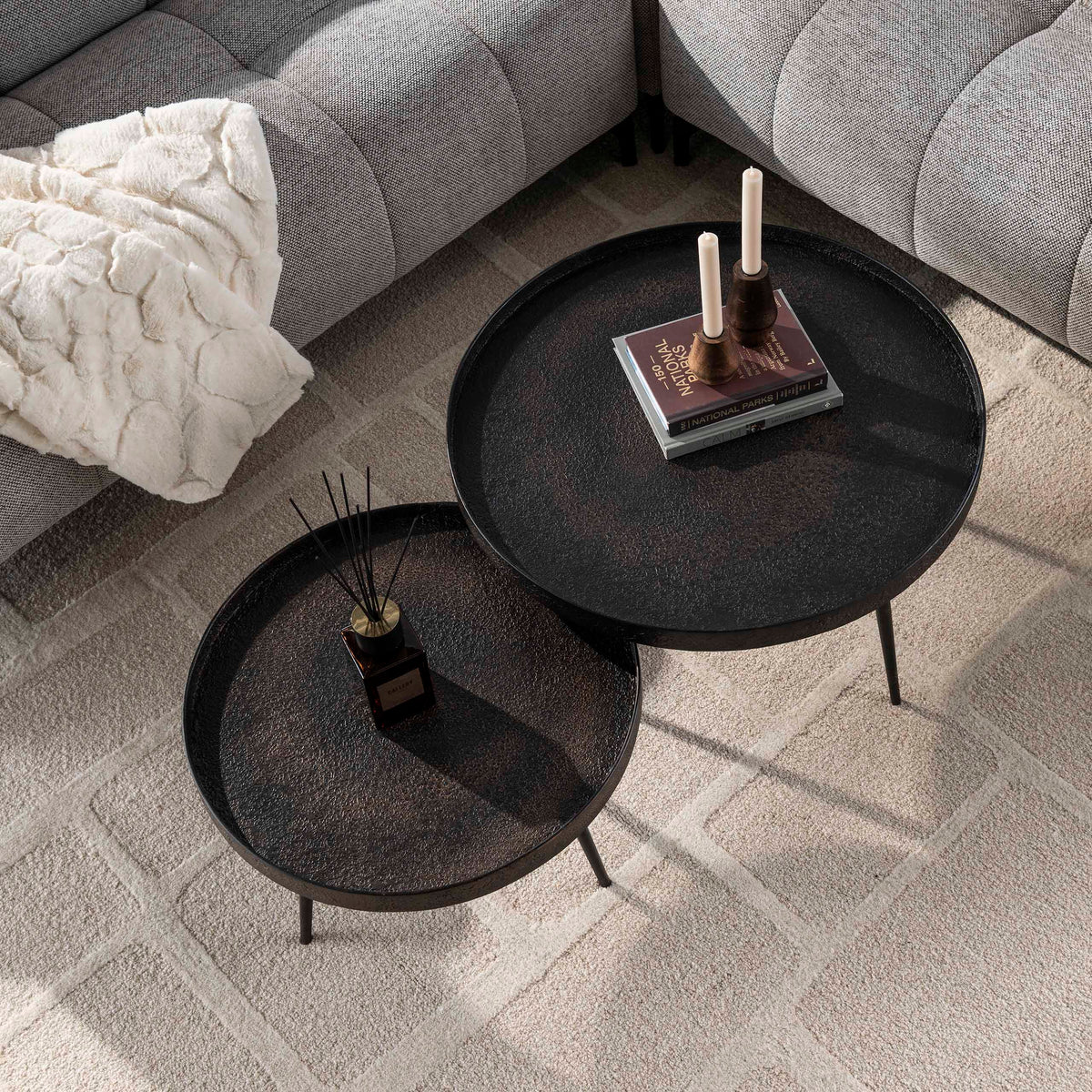 Bronze round coffee table, set of 2 / gray