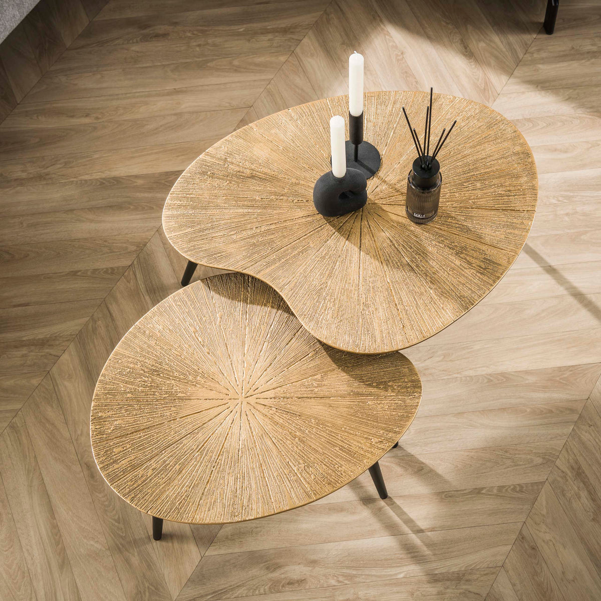 Noma kidney-shaped coffee table set of 2 / Ray antique gold