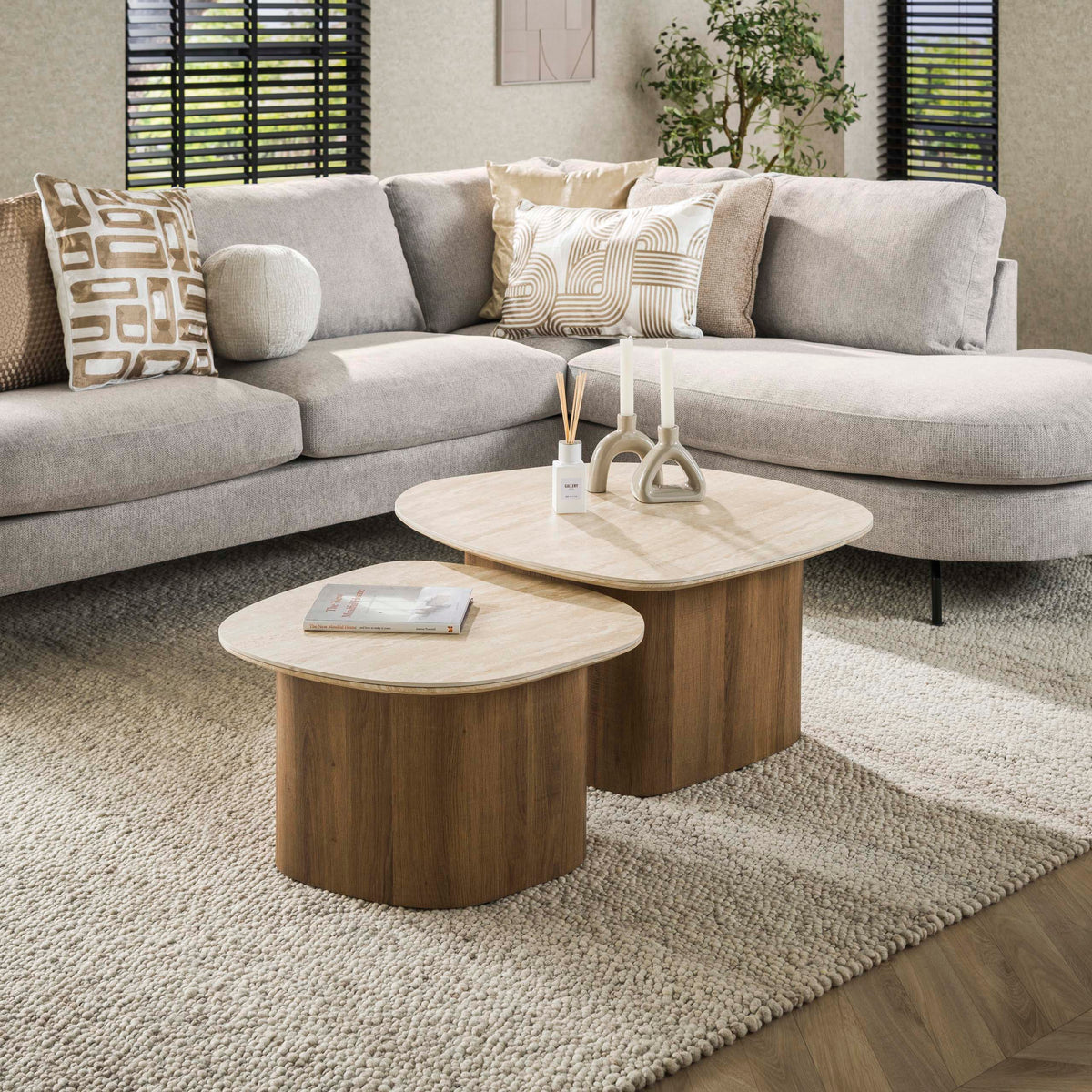 Travino pebble coffee table set of 2 / Travertine ceramic
