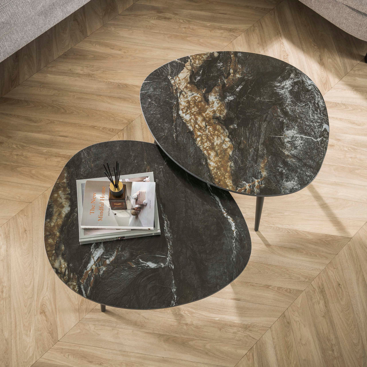Sienna organic coffee table, set of 2 / Ceramic fossil black