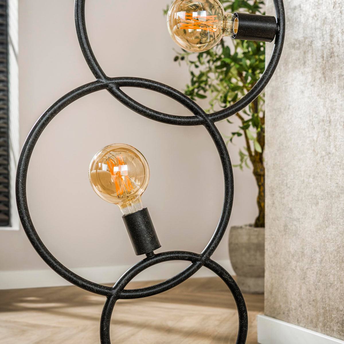 Lámpara de pie Spiral de 3 luces / Negro Artic