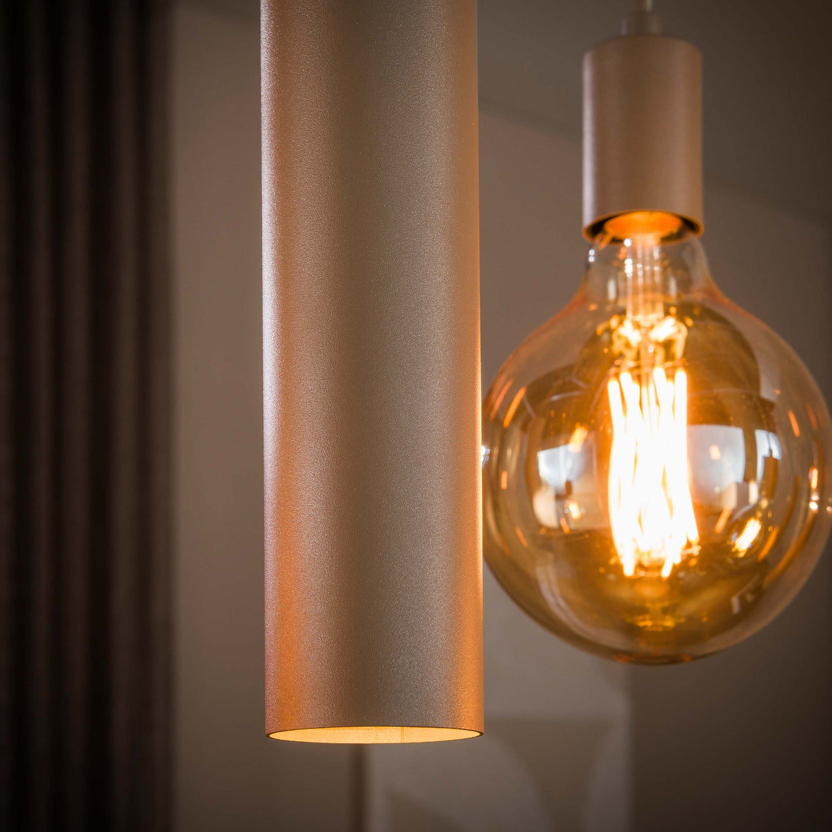 Lampa wisząca Portal 4+3-punktowa / beżowa