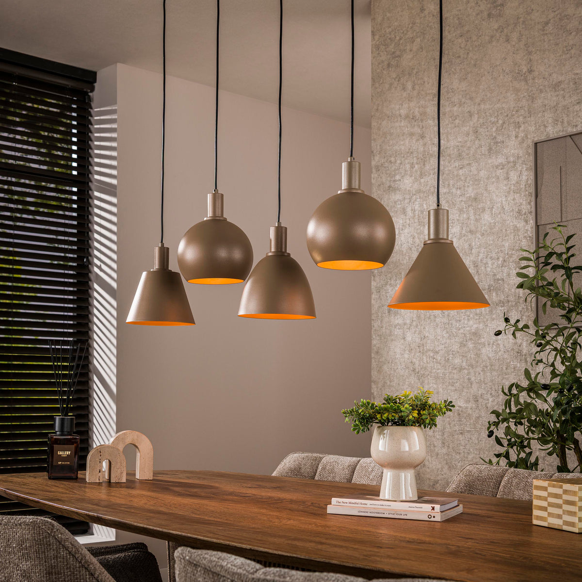 Pendellampe Iron 5 lyskilder / Beige