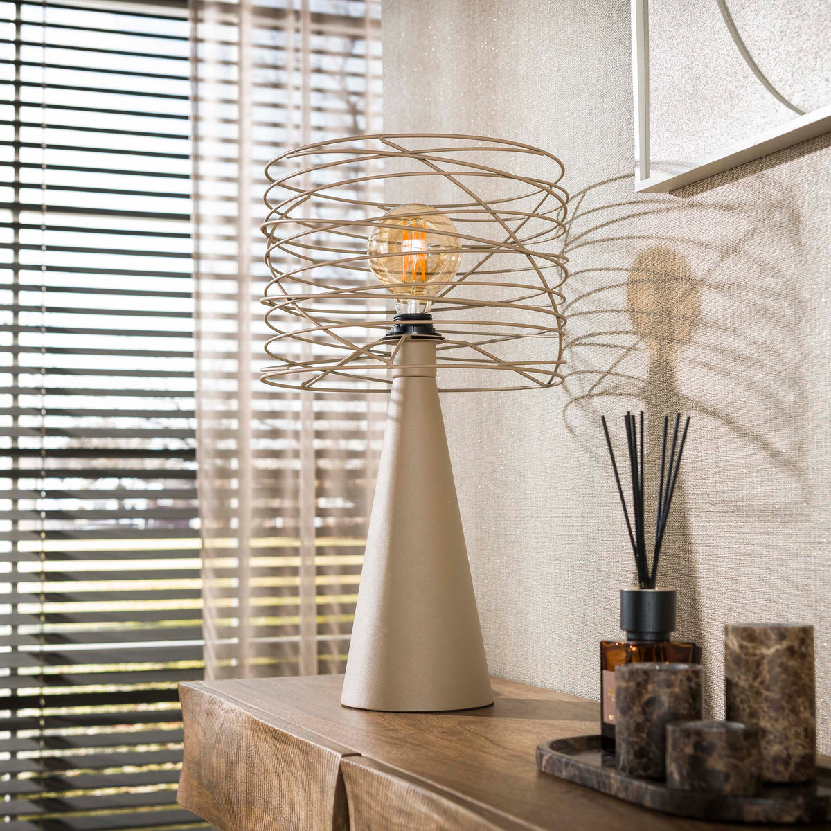 Swirl table lamp 1-light / Beige