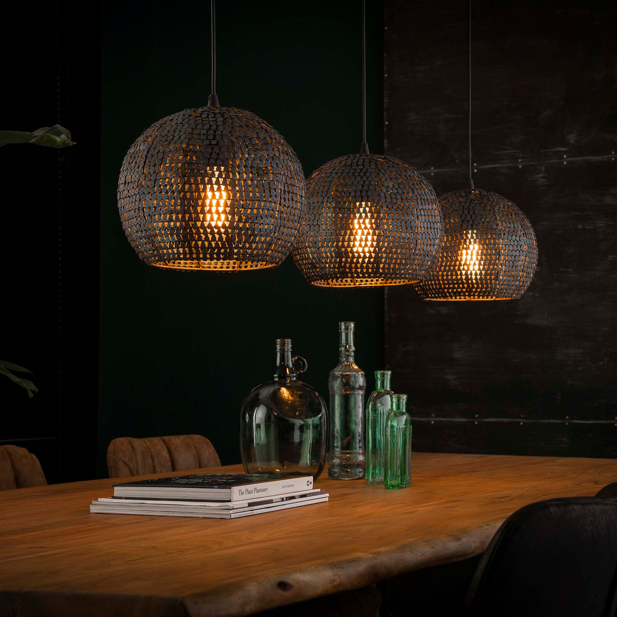 Lámpara colgante Shield de 3 luces / Negro marrón