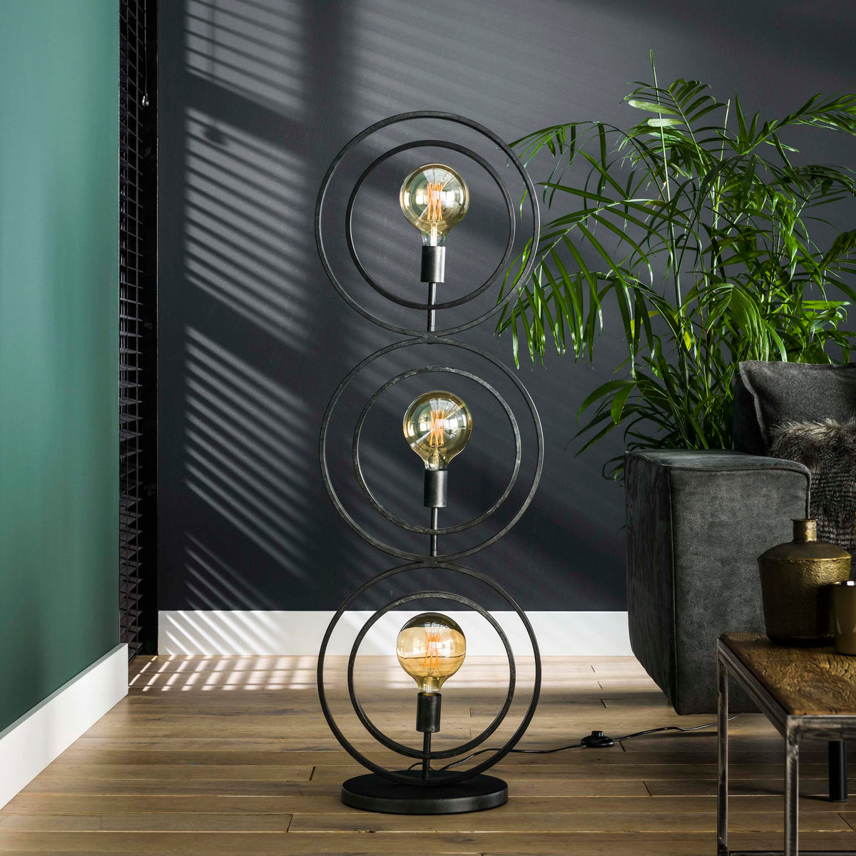 Gulvlampe Twist med 3 lys / koksgrå