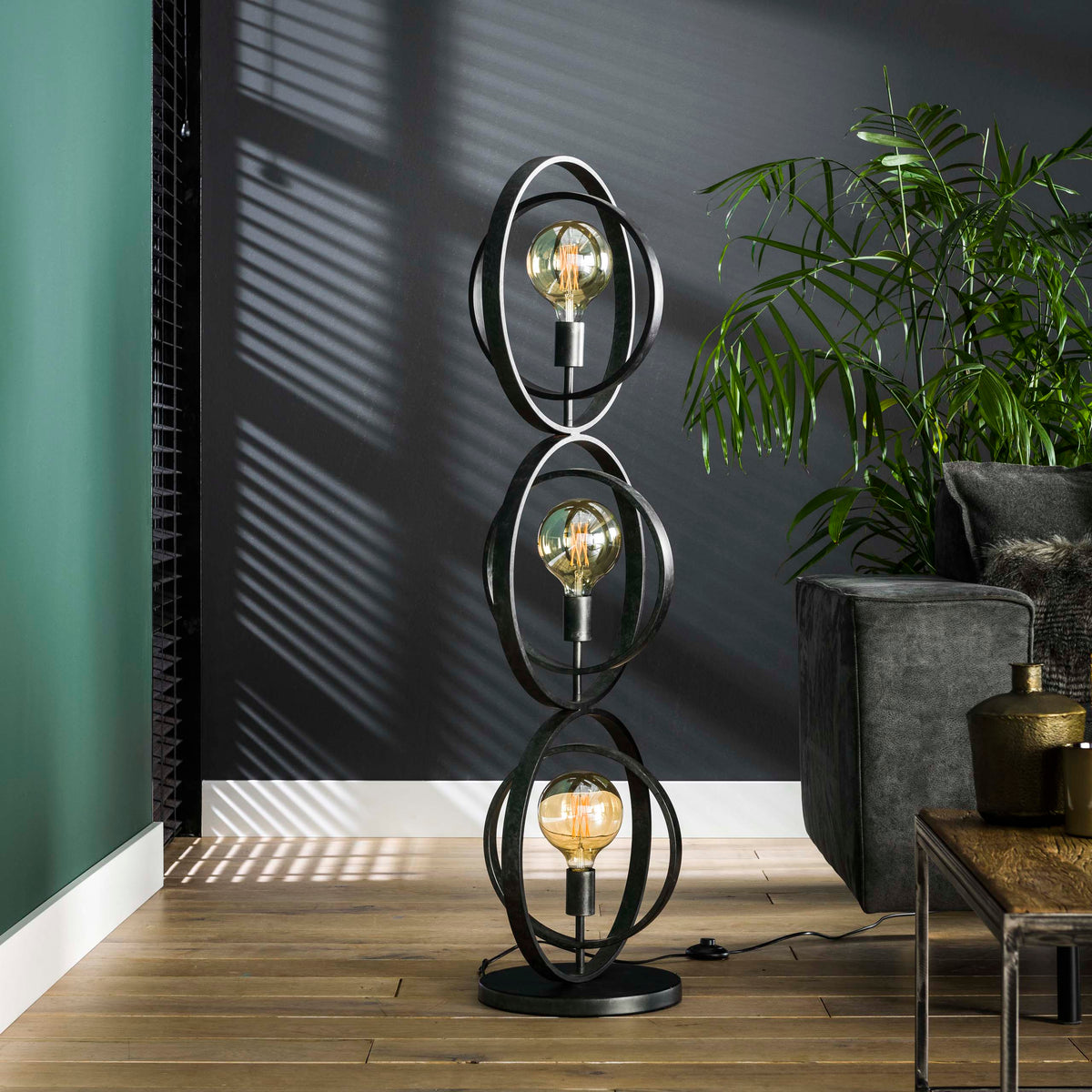 Gulvlampe Twist med 3 lys / koksgrå