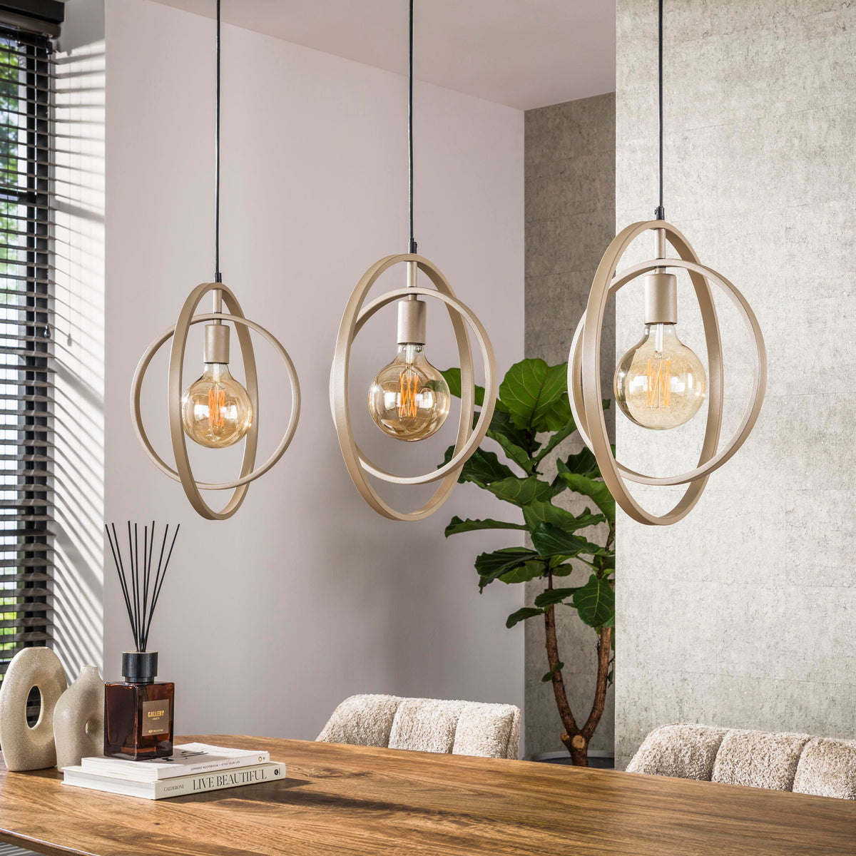 Pendelleuchte Twist 3-flammig / Beige